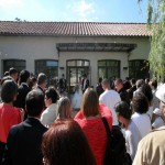 Foule devant l'Espace culturel.jpg