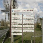 Signalétique Entrée du village.jpg